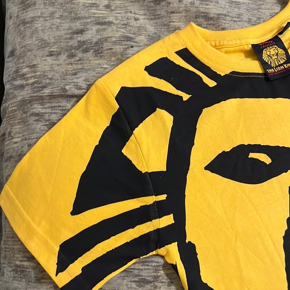 Lion King BUNDLE New T-Shirt Youth XS & Anniv Playbills + BOTH Cup Mugs Disney - Picture 4 of 16